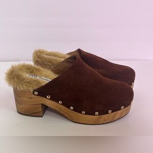 NWOT Steve Madden Brooklyn Brown Suede Studded Fur Lined Platform Mules 7.5